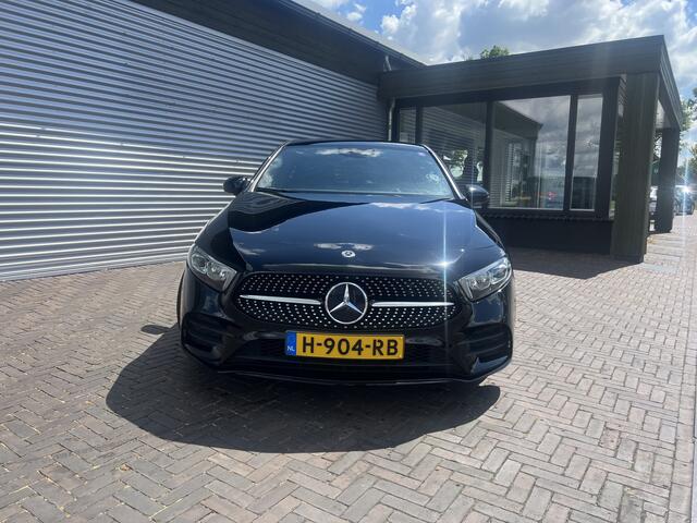 Mercedes-Benz A-KLASSE 160 Business Solution AMG