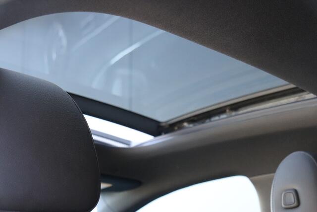 Mercedes-Benz A-KLASSE 180 Business Solution Luxury | PANO-DAK | LEDER | CAMERA | CRUIS | LMV | WIDE SCREEN
