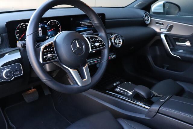 Mercedes-Benz A-KLASSE 180 Business Solution Luxury | PANO-DAK | LEDER | CAMERA | CRUIS | LMV | WIDE SCREEN