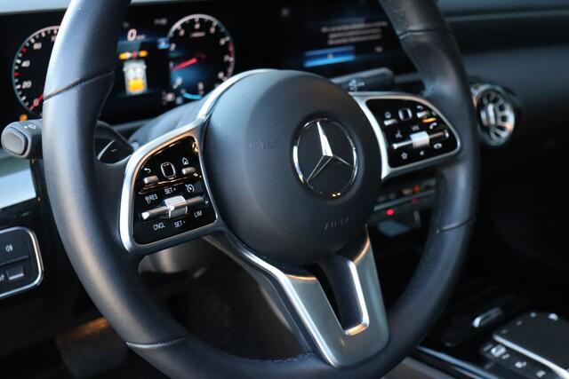 Mercedes-Benz A-KLASSE 180 Business Solution Luxury | PANO-DAK | LEDER | CAMERA | CRUIS | LMV | WIDE SCREEN