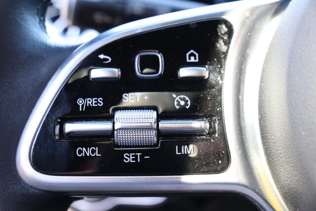 Mercedes-Benz A-KLASSE 180 Business Solution Luxury | PANO-DAK | LEDER | CAMERA | CRUIS | LMV | WIDE SCREEN