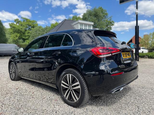 Mercedes-Benz A-KLASSE 250 e Bns Solution Luxury Limited autom ecc,leer,led,lmv,sfeer,navi,widescreen