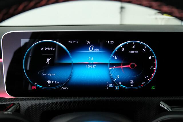 Mercedes-Benz A-KLASSE 200 Business Solution AMG | VIRTUAL COCKPIT | CAMERA | CARPLAY |