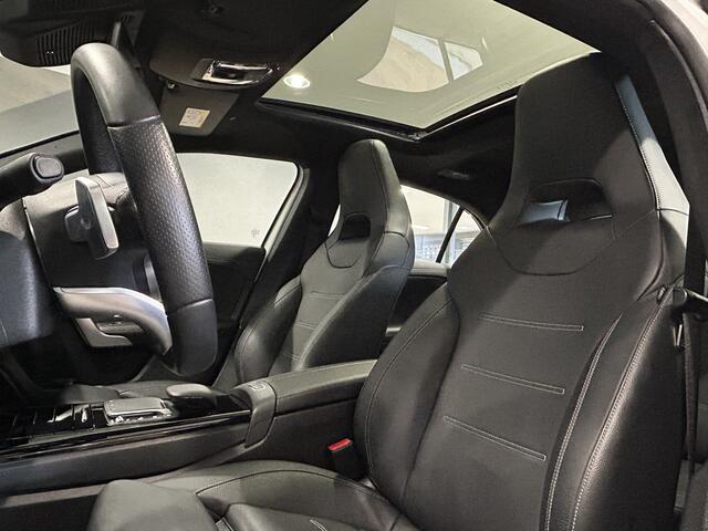 Mercedes-Benz A-KLASSE 250e AMG // Panormadak // Leder // Trekhaak // Distronic // Sfeerverlichting // Stoelverwarming