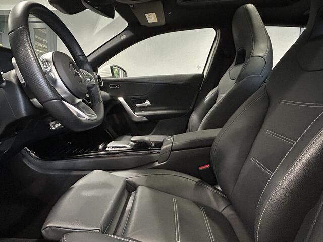 Mercedes-Benz A-KLASSE 250e AMG // Panormadak // Leder // Trekhaak // Distronic // Sfeerverlichting // Stoelverwarming