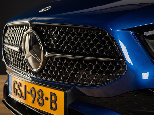 Mercedes-Benz A-KLASSE Hatchback 250 e Star Edition AMG Line | Panorama dak