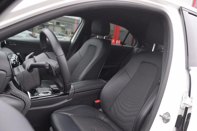 Mercedes-Benz A-KLASSE 200 Business Solution LED | Keyless | Digitaal dashboard | Stoelverwarming | LMV
