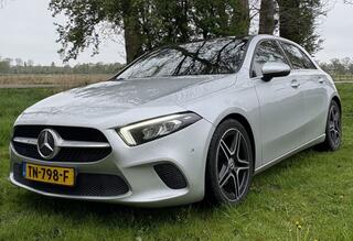 mercedes-benz-a-klasse-180-d-premiu