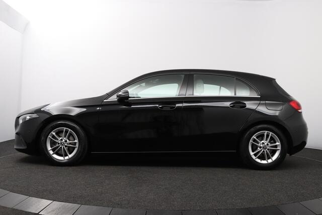 Mercedes-Benz A-KLASSE 200 Business Solution Plus Upgrade