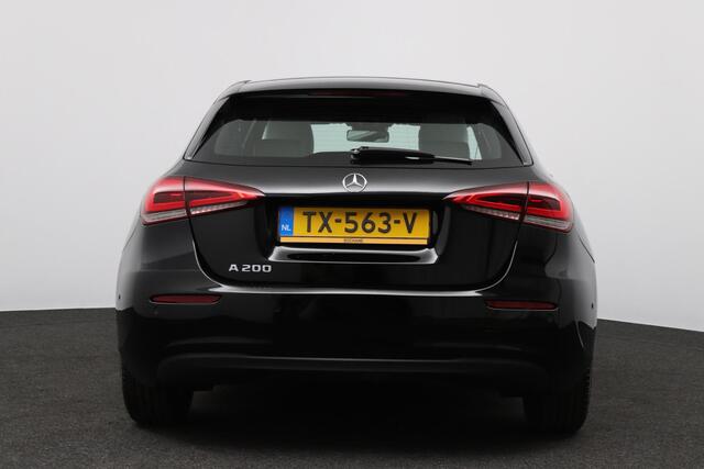 Mercedes-Benz A-KLASSE 200 Business Solution Plus Upgrade