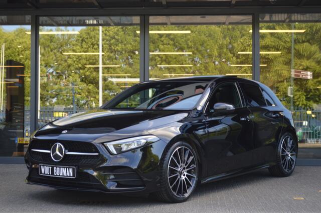 Mercedes-Benz A-KLASSE 180 AMG Led Panorama Widescreen Sfeer Camera Night Augmented Pdc