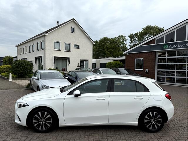 Mercedes-Benz A-KLASSE 180 Business Solution Widescreen, Camera, Navi, App Connect