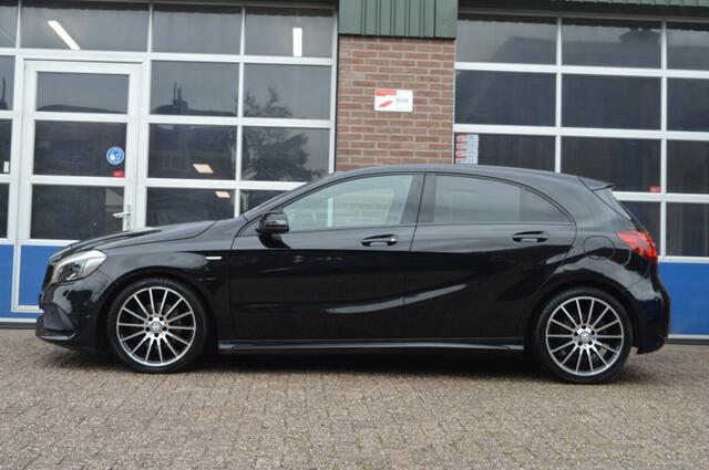Mercedes-Benz A-KLASSE 160 AMG AUT- NAVI - CAMERA - PDC - CRUISE