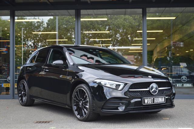 Mercedes-Benz A-KLASSE 250 e AMG Led Panorama Widescreen Sfeer Camera Night Augmented Pdc