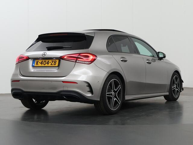 Mercedes-Benz A-KLASSE 180 Business Solution AMG | Panoramadak | Night | Stoelverwarming | Sfeerverlichting | Achteruitrijcamera |