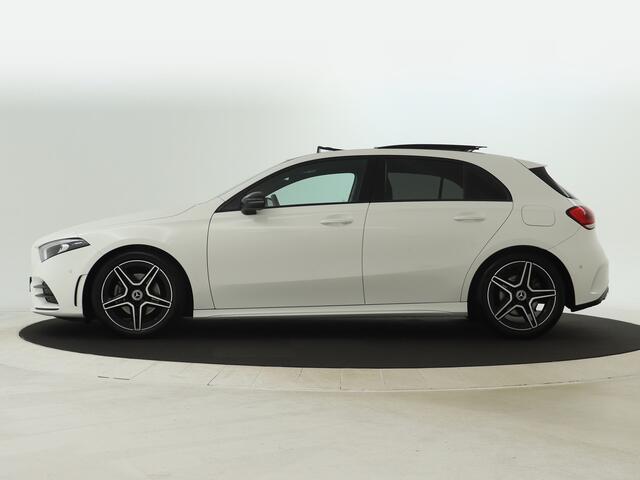 Mercedes-Benz A-KLASSE 200 Business Solution AMG Night Upgrade AMG Styling | Panoramadak | Night Pakket