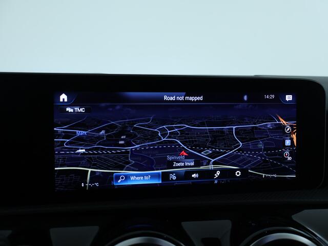 Mercedes-Benz A-KLASSE 200 Business Solution AMG Night Upgrade AMG Styling | Panoramadak | Night Pakket
