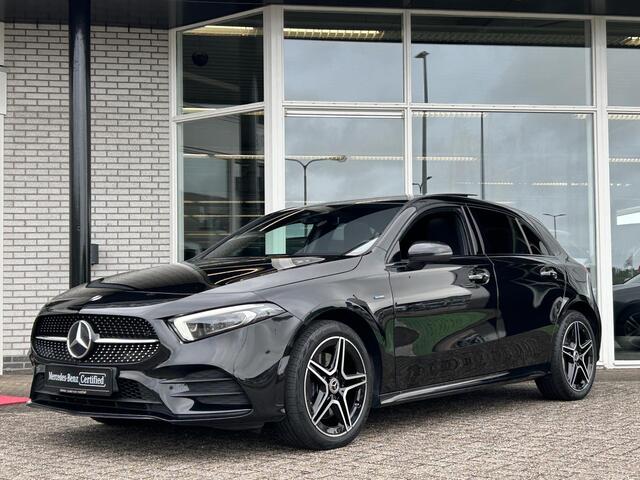 Mercedes-Benz A-KLASSE 250 e AMG | Panoramadak | Night Pakket
