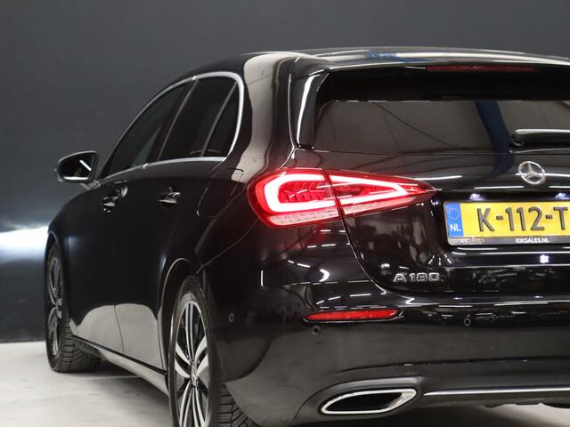 Mercedes-Benz A-KLASSE 180 Business Solution Luxury Line [CAMERA, APPLE CARPLAY, ANDROID, VOL LEDER, STOELVERWARMING, CRUISE, CLIMATE, NIEUWSTAAT]