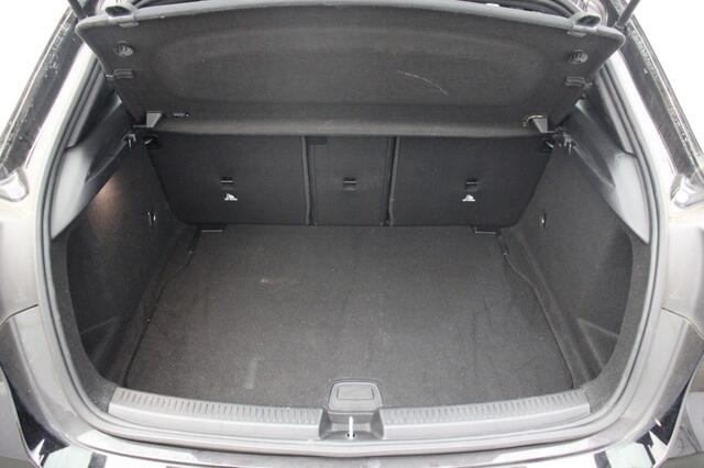 Mercedes-Benz A-KLASSE 160 Business Solution - Digitaal Cockpit, Camera, Half Leer
