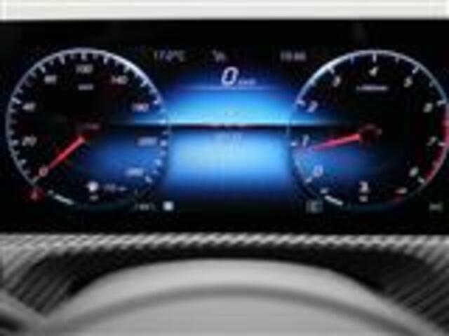 Mercedes-Benz A-KLASSE 160 Business Solution Achteruitrijcamera | Ledkoplampen | Spiegelpakket | Stoelverwarming voor. Inclusief 24 maanden Mercedes-Benz Certified garantie voor Europa.