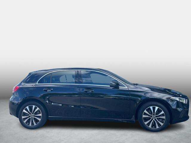 Mercedes-Benz A-KLASSE 250 e Luxury Line