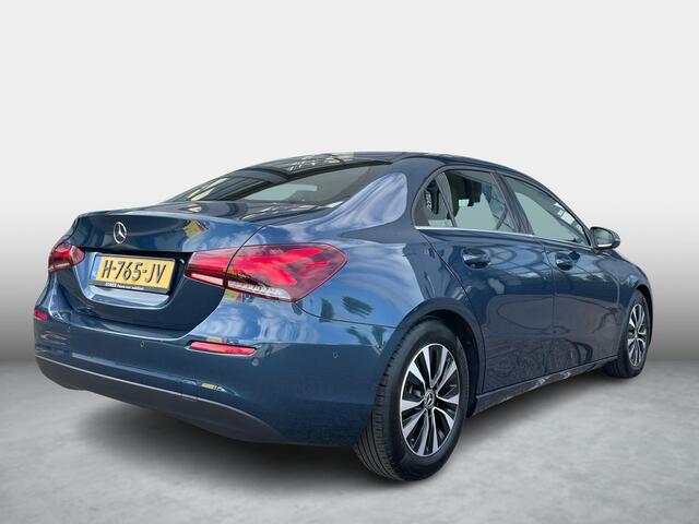 Mercedes-Benz A-KLASSE 180 Business Solution