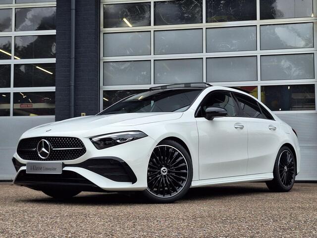 Mercedes-Benz A-KLASSE Limousine 180 Star Edition AMG LIMITED | Night Pakket | Panoramadak | MULTIBEAM LED Koplampen | Apple CarPlay | Android Auto | Sierdelen Lindenhout Zwart | Sfeerverlichting | Stoelverwarming | Achteruitrijcamera | Elektrisch Inklapbare Buitenspiegels