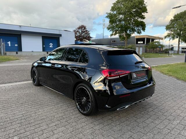 Mercedes-Benz A-KLASSE AMG Pano Sfeerverl Night Pakket