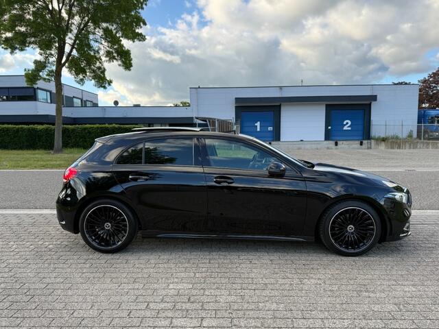 Mercedes-Benz A-KLASSE AMG Pano Sfeerverl Night Pakket