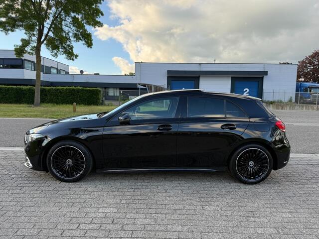 Mercedes-Benz A-KLASSE AMG Pano Sfeerverl Night Pakket