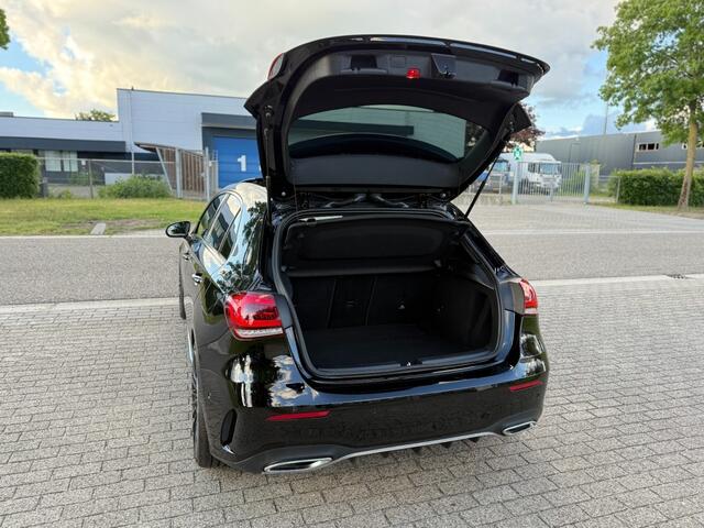 Mercedes-Benz A-KLASSE AMG Pano Sfeerverl Night Pakket