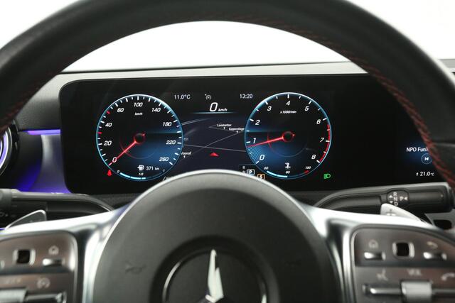 Mercedes-Benz A-KLASSE 180 AMG Sfeerverl. LED Clima Camera Cruise Virtual Navi PDC 18"LMV
