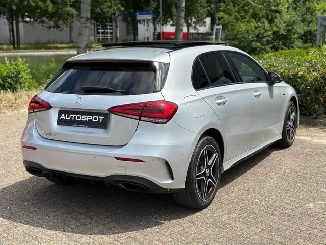 Mercedes-Benz A-KLASSE 250 e AMG Pano Sfeer Night Camera
