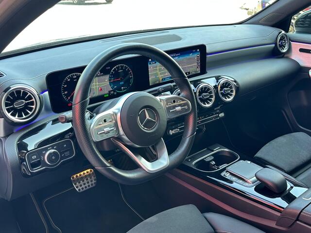 Mercedes-Benz A-KLASSE 250 e AMG Pano Sfeer Night Camera