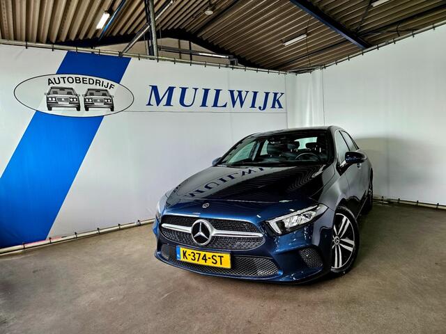 Mercedes-Benz A-KLASSE 180 Business Solution Luxury / NL Auto