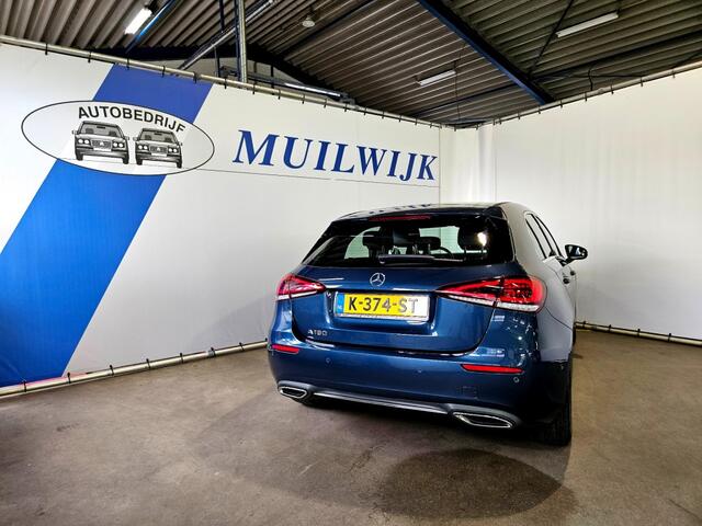 Mercedes-Benz A-KLASSE 180 Business Solution Luxury / NL Auto