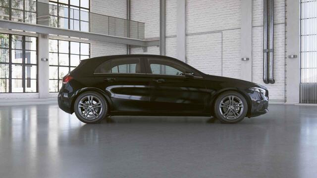 Mercedes-Benz A-KLASSE 160 Advantage | Style pakket | Achteruitrijcamera | Navigatie | Widescreen |