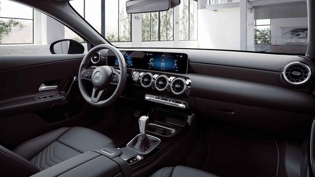 Mercedes-Benz A-KLASSE 160 Advantage | Style pakket | Achteruitrijcamera | Navigatie | Widescreen |