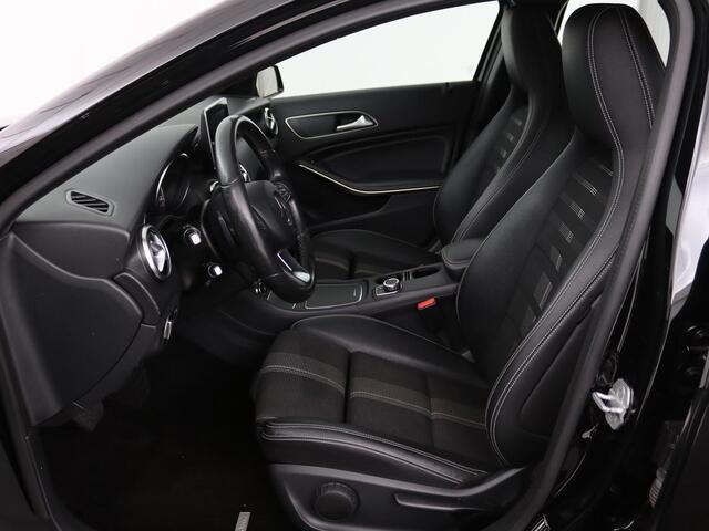 Mercedes-Benz A-KLASSE 180 Urban | Stoelverwarming | Navigatie | Sportstoelen | Half leder | Cruise control | Park Assist | Airco | Bluetooth