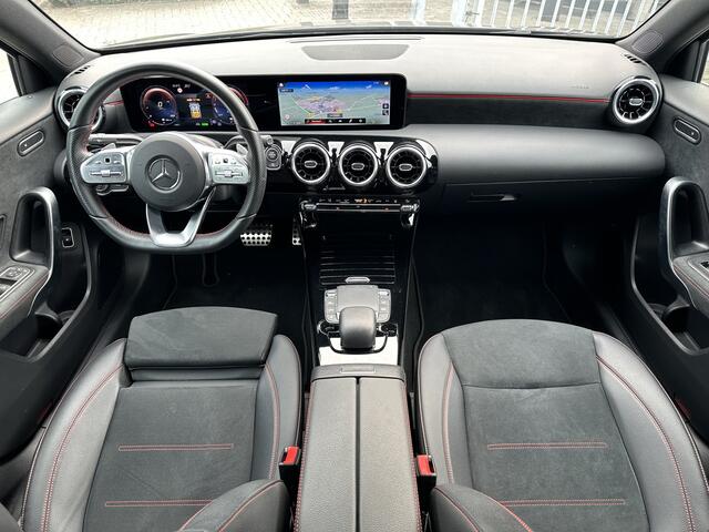 Mercedes-Benz A-KLASSE 250 e AMG Line Trekhaak | Distronic | 360-Camera | LED | Carplay