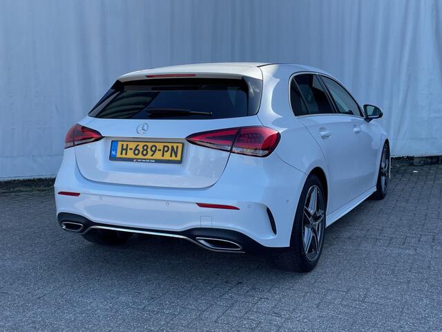 Mercedes-Benz A-KLASSE 180 Business Solution AMG