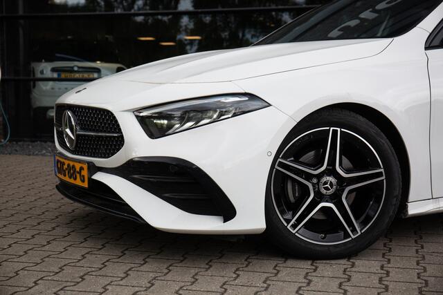 Mercedes-Benz A-KLASSE 200 AMG Line , Pano dak, Sfeerverlichting, Nightpakket,