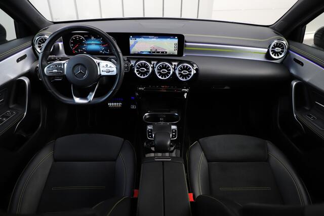 Mercedes-Benz A-KLASSE 200 AMG Edition 1 | 163PK | Sfeerverlichting | Led | Widescreen | Stoelverwarming | Pdc | Cruise-control | 2018.