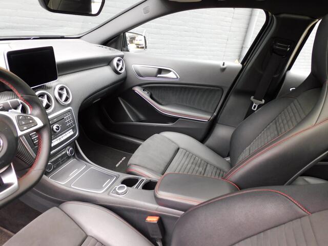 Mercedes-Benz A-KLASSE 180 Prestige PANODAK! FULLMAP NAVI! CRUISE! AIRCO! LM VELGEN!