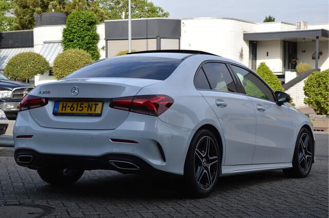 Mercedes-Benz A-KLASSE 200 AMG-LINE | PANODAK | SFEERVERL | BURMESTER | 360-CAMERA | NIGHT=PACK | ENZ | NIEUWSTAAT