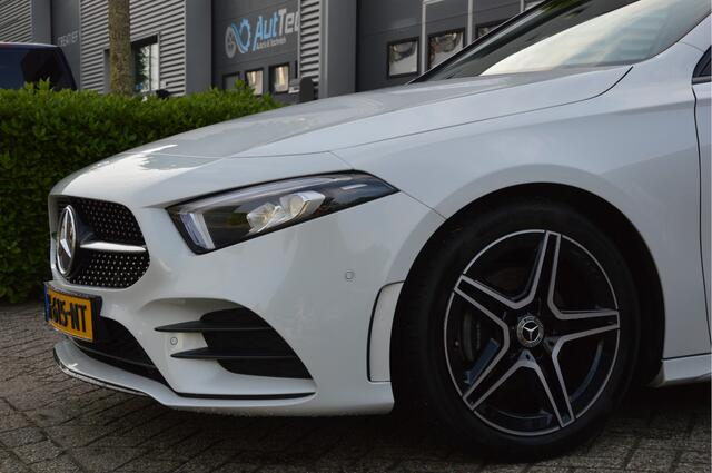 Mercedes-Benz A-KLASSE 200 AMG-LINE | PANODAK | SFEERVERL | BURMESTER | 360-CAMERA | NIGHT=PACK | ENZ | NIEUWSTAAT