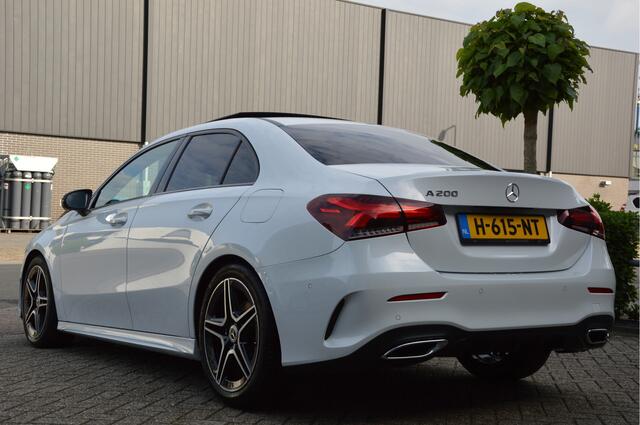Mercedes-Benz A-KLASSE 200 AMG-LINE | PANODAK | SFEERVERL | BURMESTER | 360-CAMERA | NIGHT=PACK | ENZ | NIEUWSTAAT