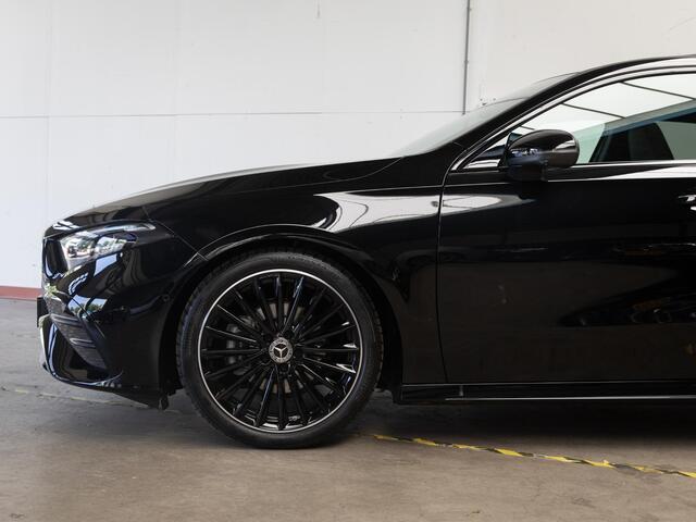 Mercedes-Benz A-KLASSE Hatchback 180 Star Edition AMG Line PLUS