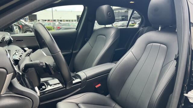 Mercedes-Benz A-KLASSE 250 e Premium | Pano | Sfeer | Leer | Navi